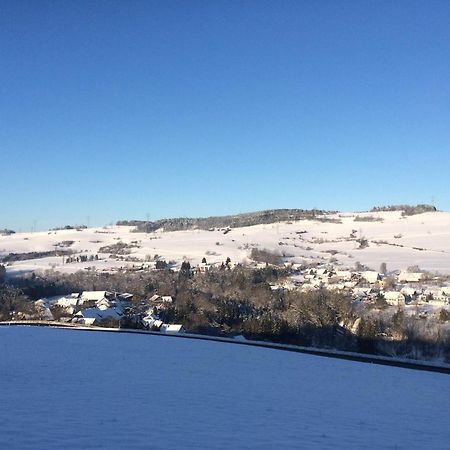 Landgasthof Hirschen Untermettingen อูลิงเกน-เบียร์เคนดอร์ฟ ภายนอก รูปภาพ